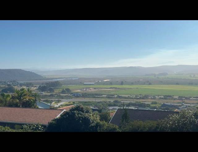 LAND FOR SALE IN FRAAIUITSIG